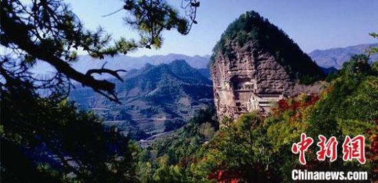 圖為世界文化遺產(chǎn)麥積山石窟。(資料圖)甘肅省文物局供圖