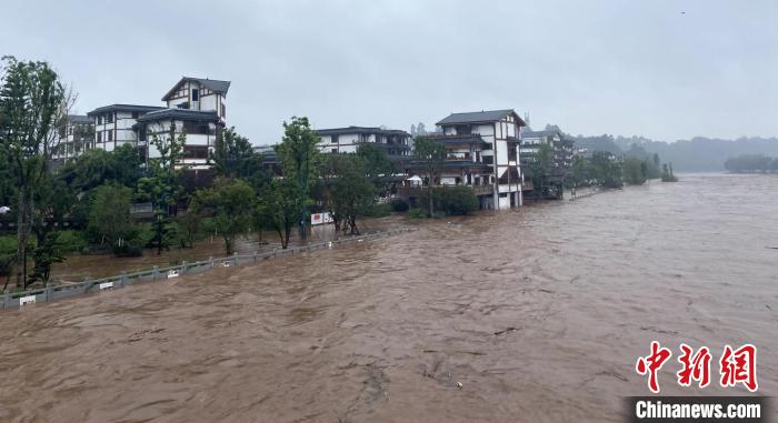 四川暴雨、山洪、地質(zhì)災(zāi)害氣象風(fēng)險預(yù)警齊發(fā)