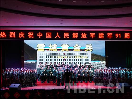圖片1：隊(duì)歌《雪域地質(zhì)兵》演唱_副本.jpg