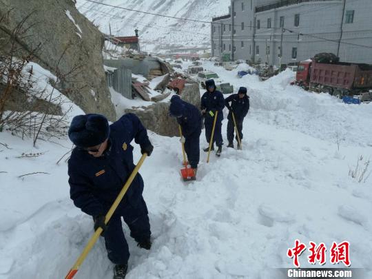 春節(jié)、藏歷年期間西藏消防堅(jiān)守崗位保民眾安穩(wěn)過年